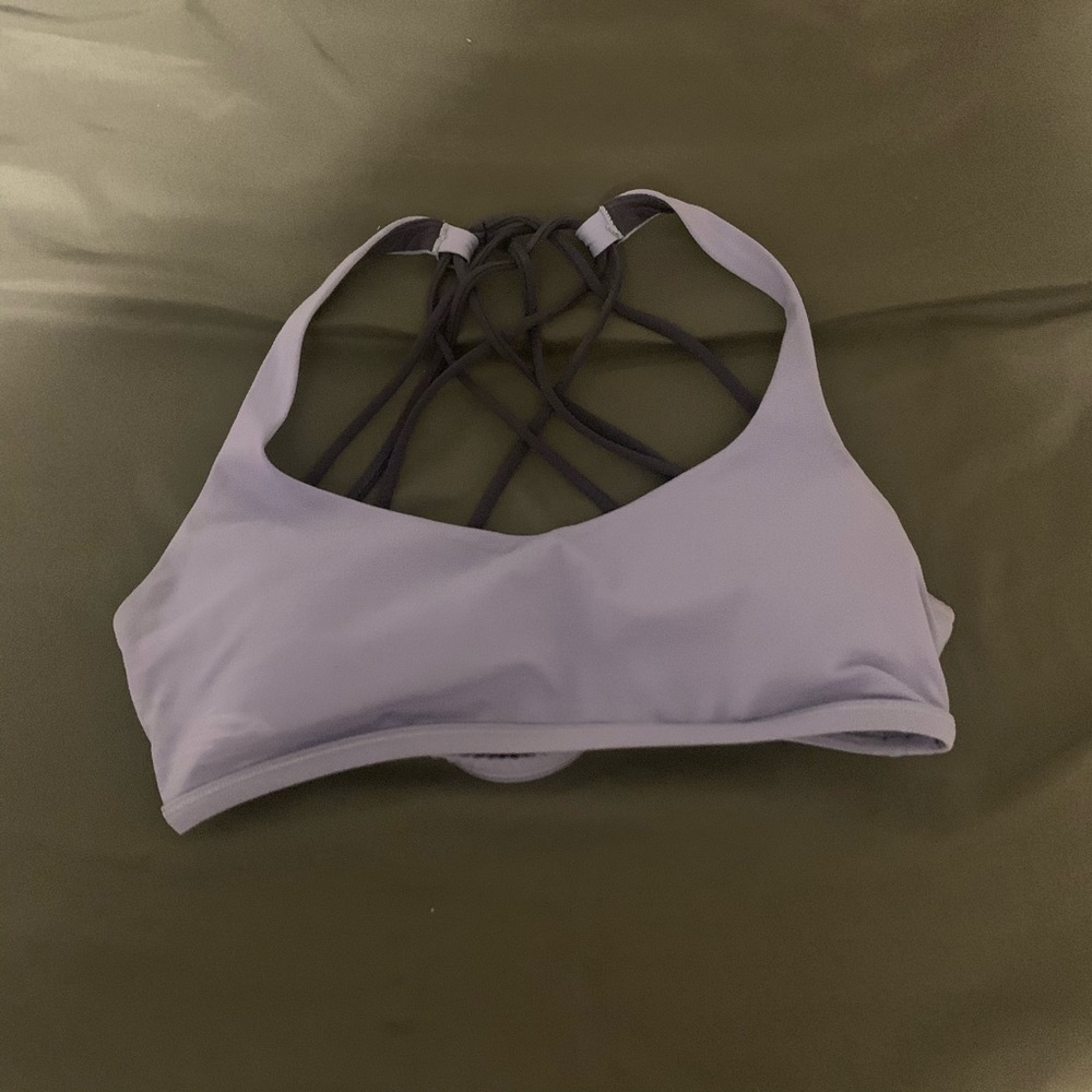 lululemon sports bra